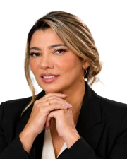 Maria Lúcia Oliveira